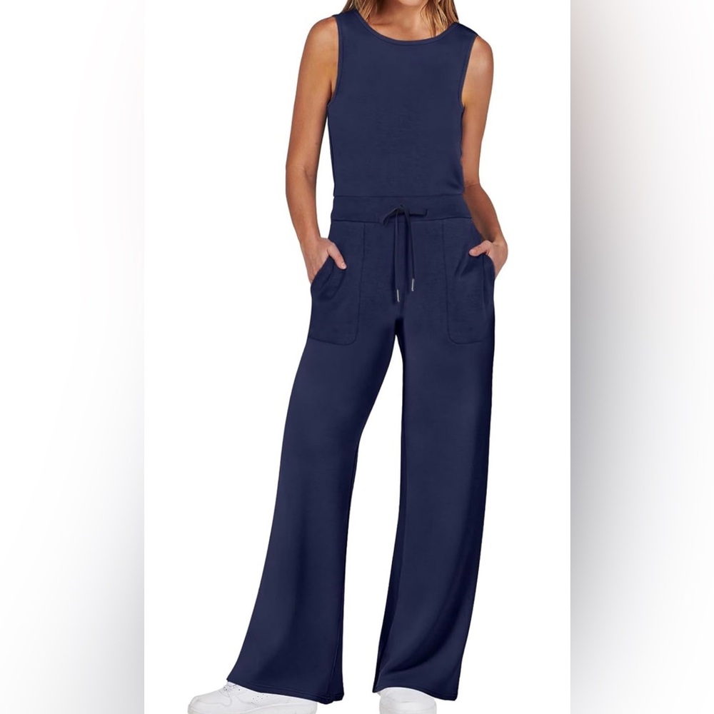 Elegant Navy Wide-Leg Jumpsuit